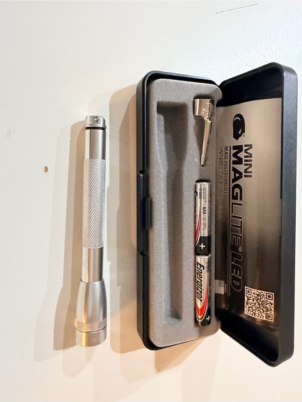 Mini LED Pocket Flashlight - Silver
